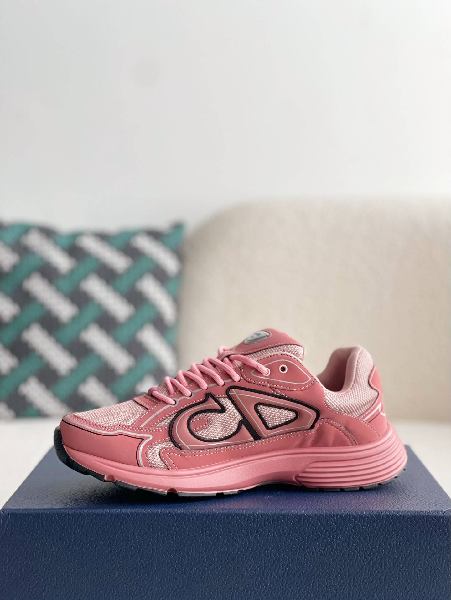 D*OR B30 New Sneaker