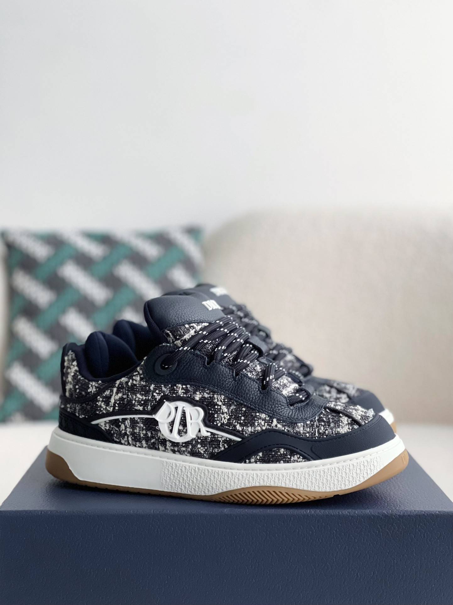 D*OR B9S Sneakers