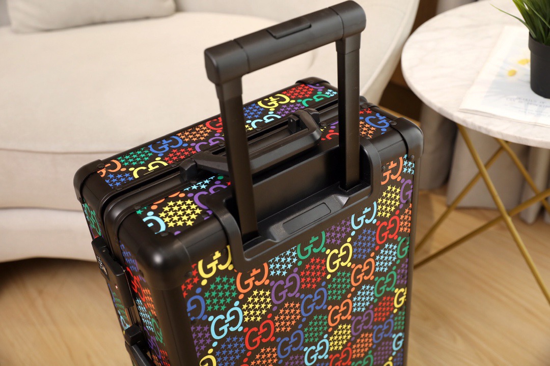 G*u*i luggage/vintage trolley case classic flower pattern aluminum frame size: 20 inches