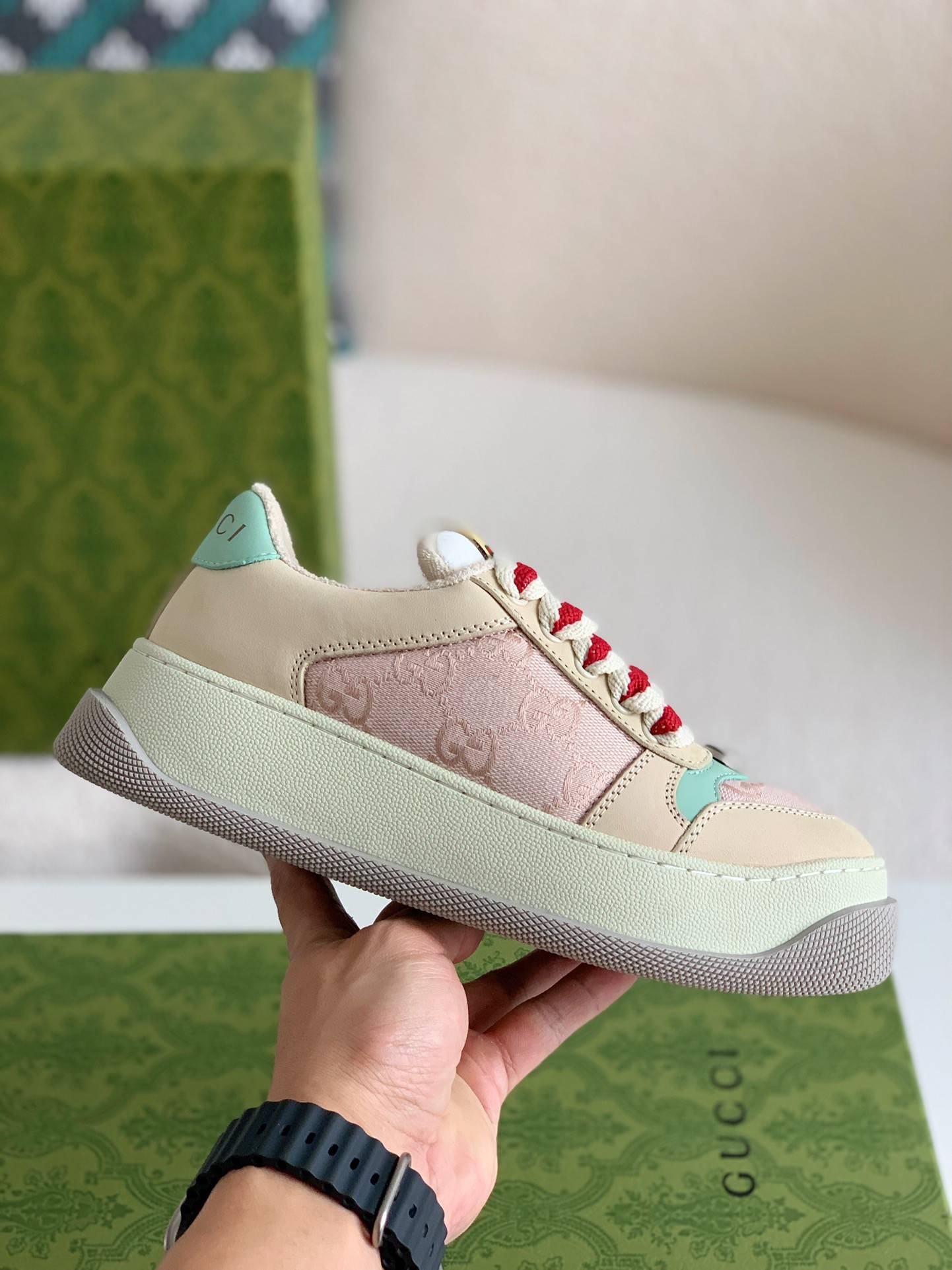 GU*Isneakers Cowhide