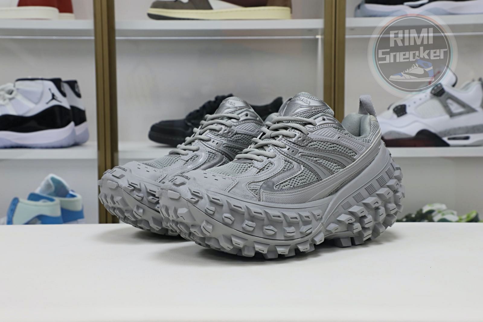 Balenciaga  BLGA