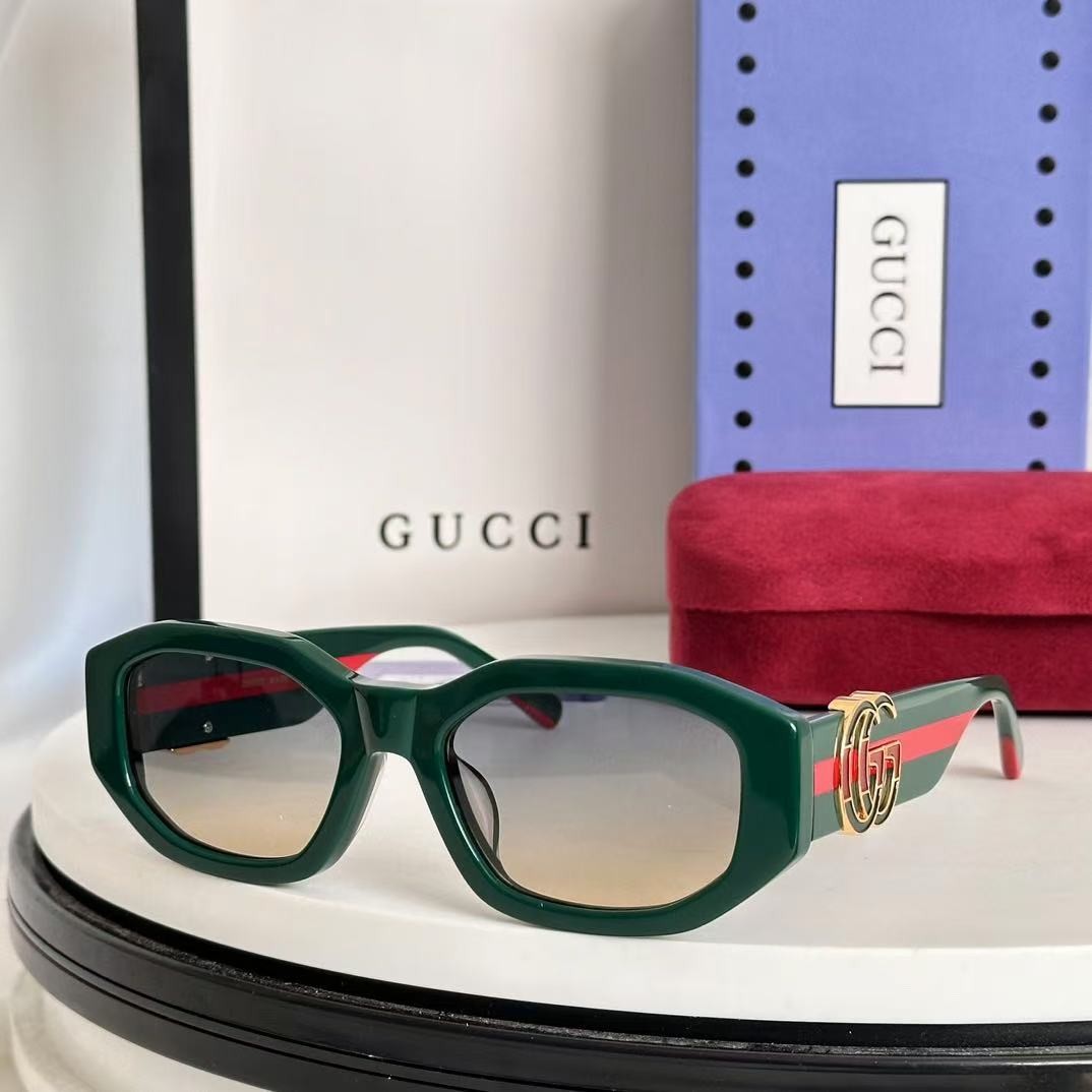 G*u*i new trend sunglasses