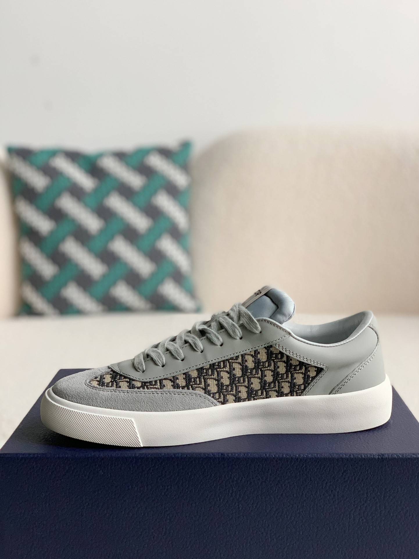 D*OR B23 low Sneaker