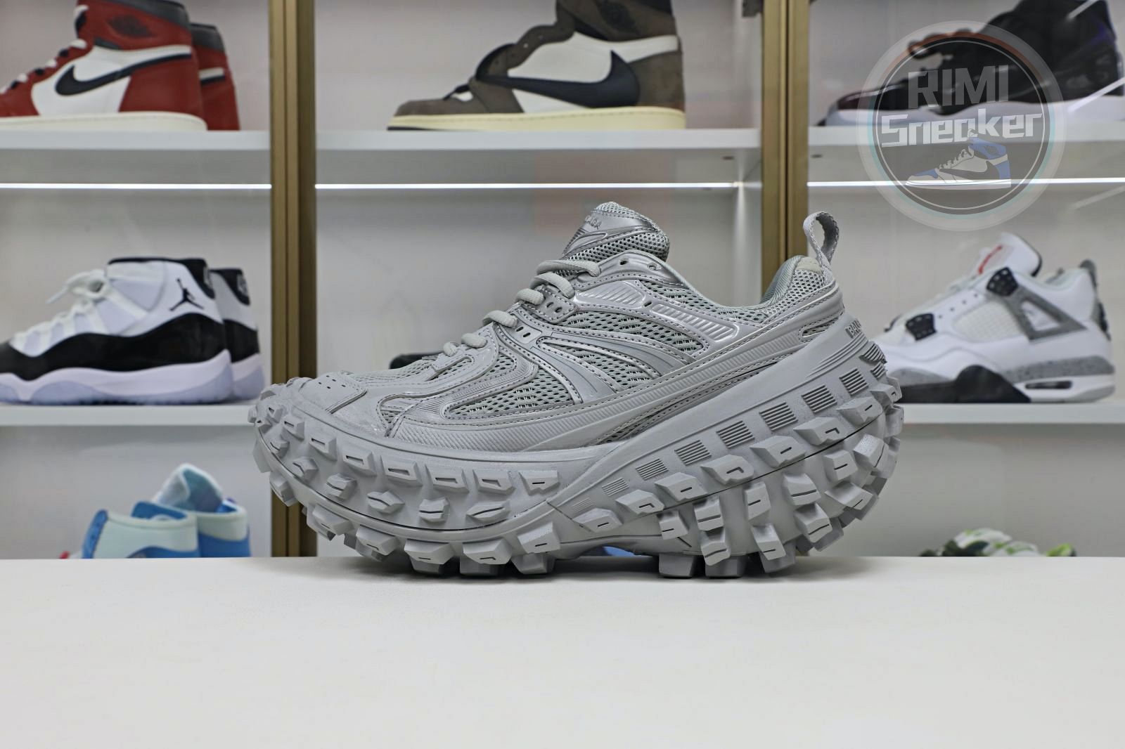 Balenciaga  BLGA