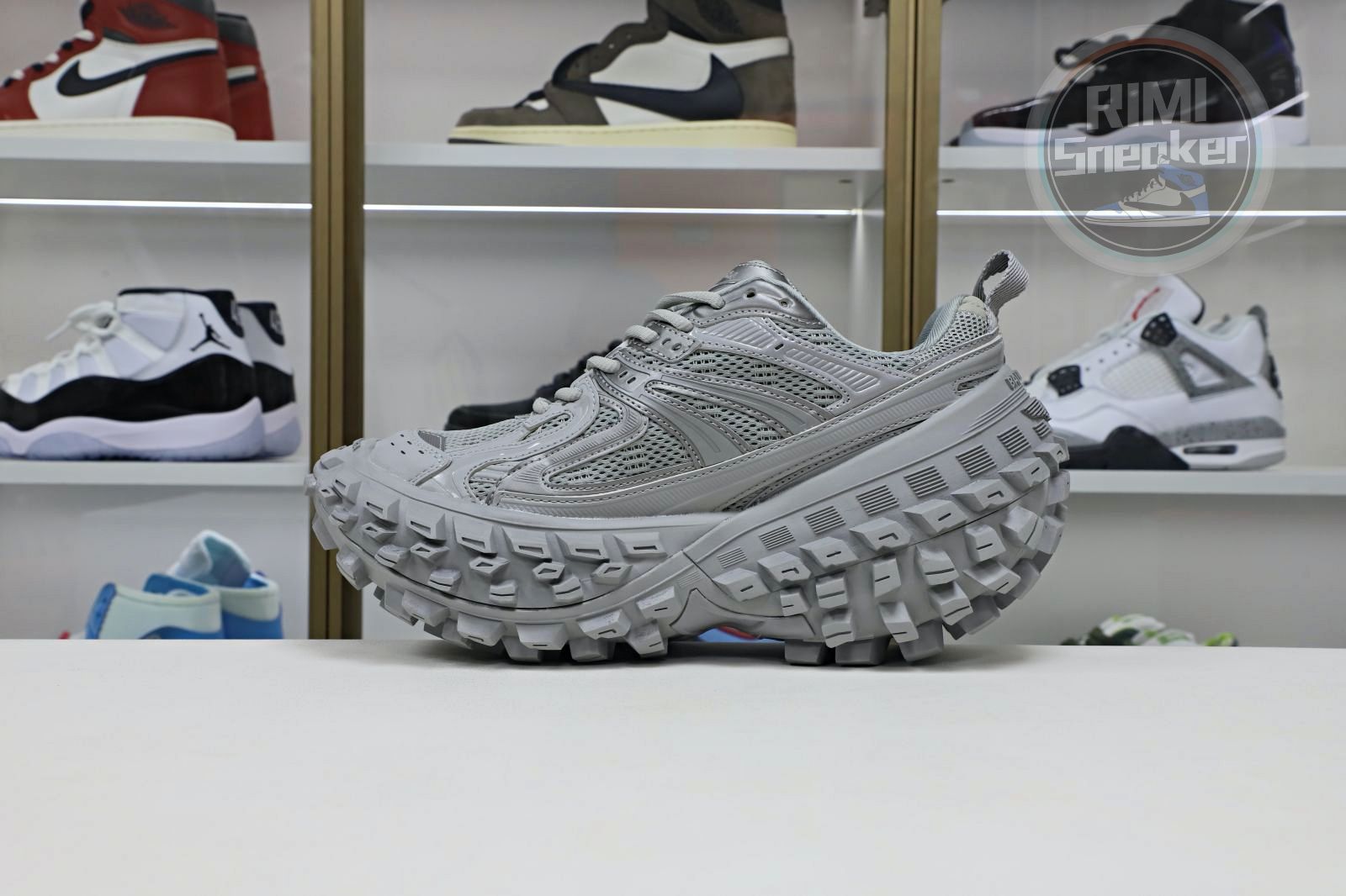 Balenciaga  BLGA