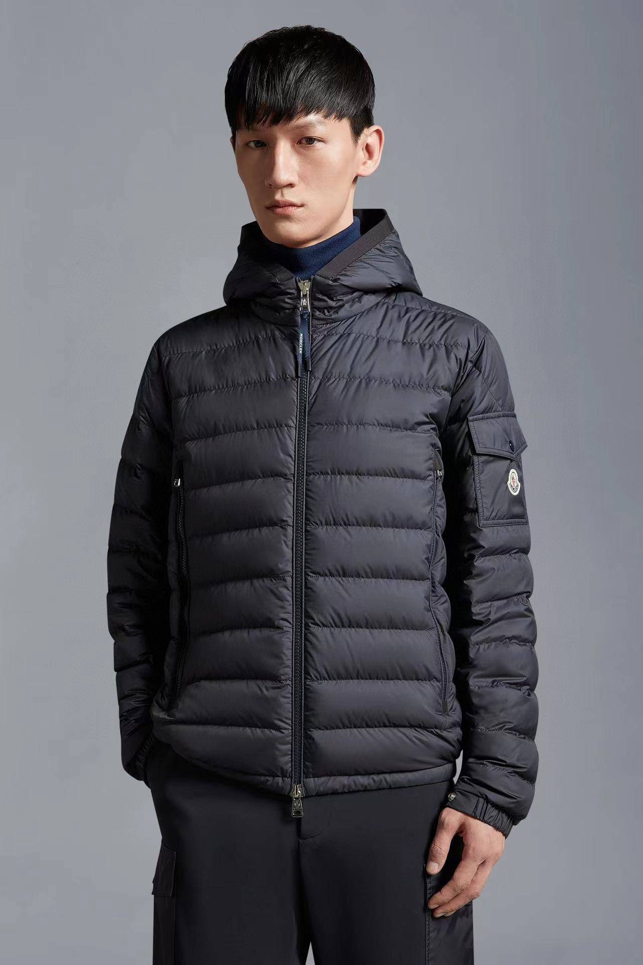 Moncler Short men''s down jacket-black
