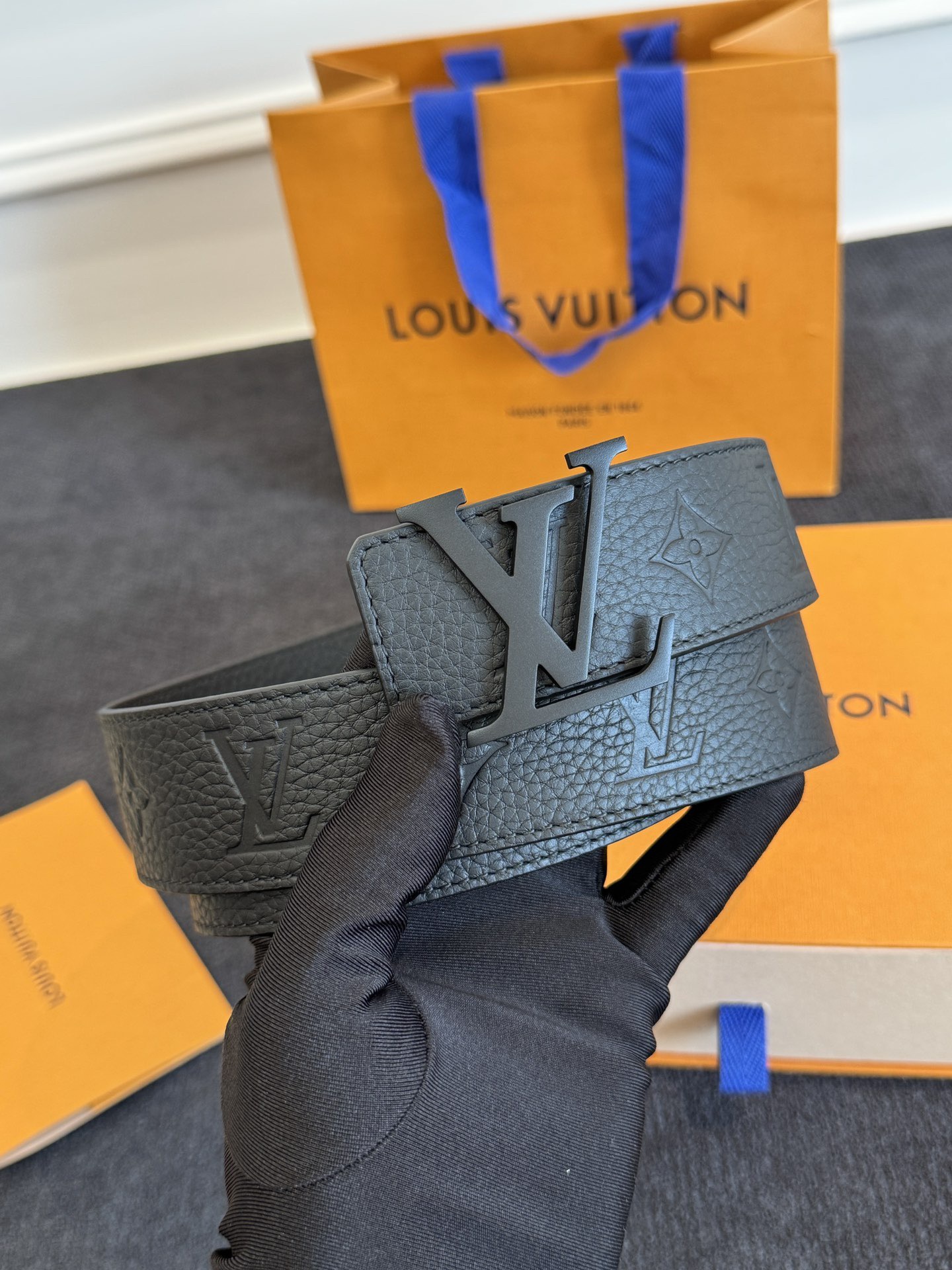 L*V Belt P220