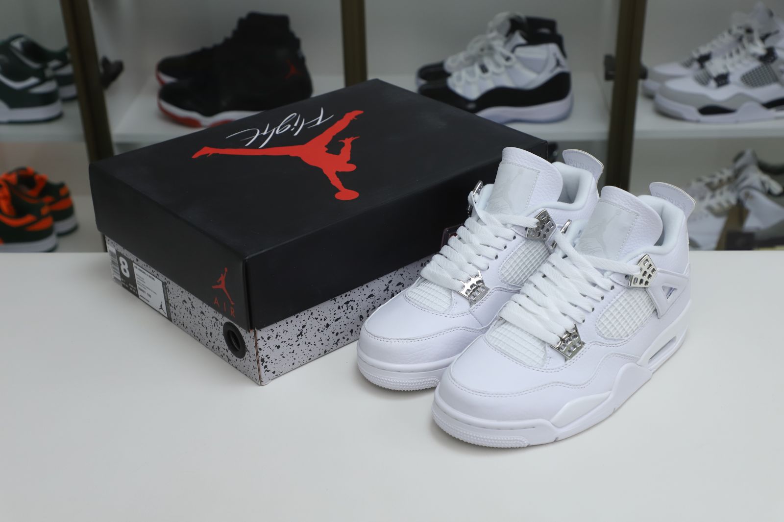 AIR JORDAN 4 RETRO 