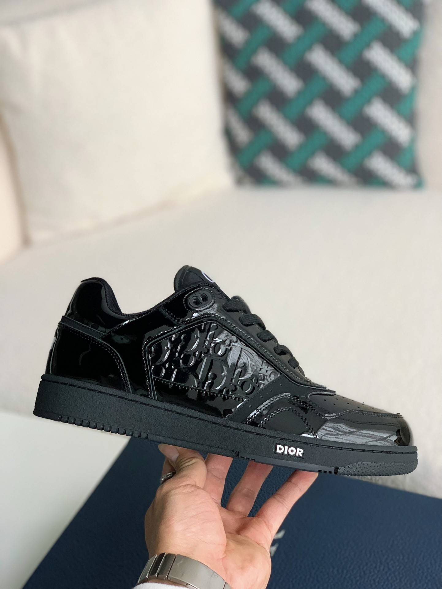 D*OR HIGH LEVEL B27 Sneaker