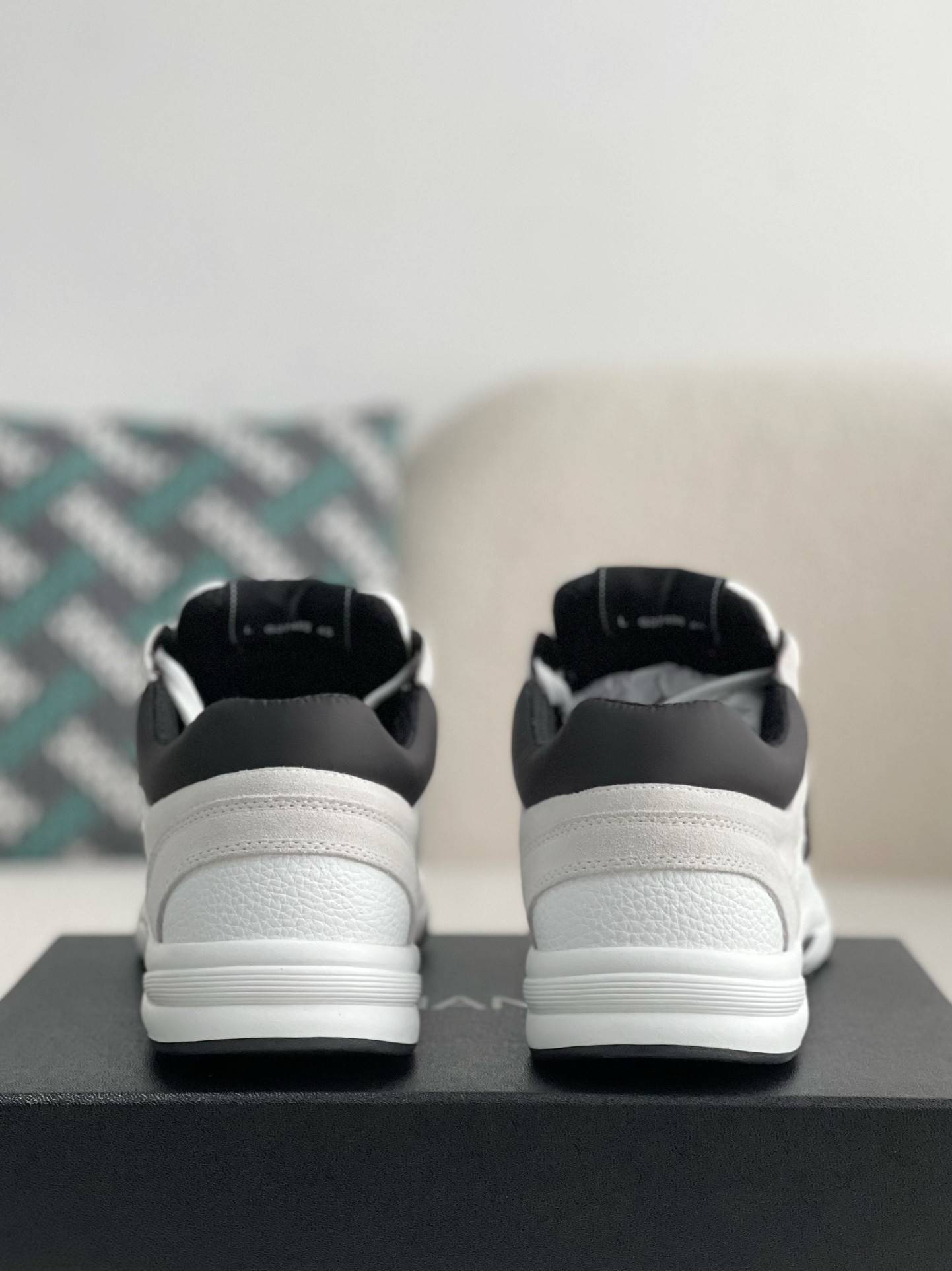 CH*EL casual sneakers