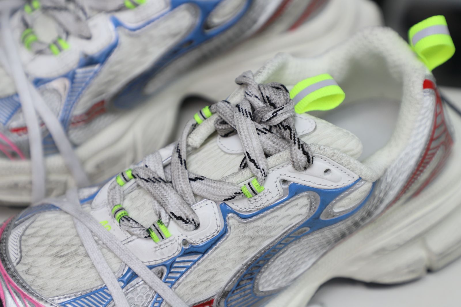 Balenciaga BLGA