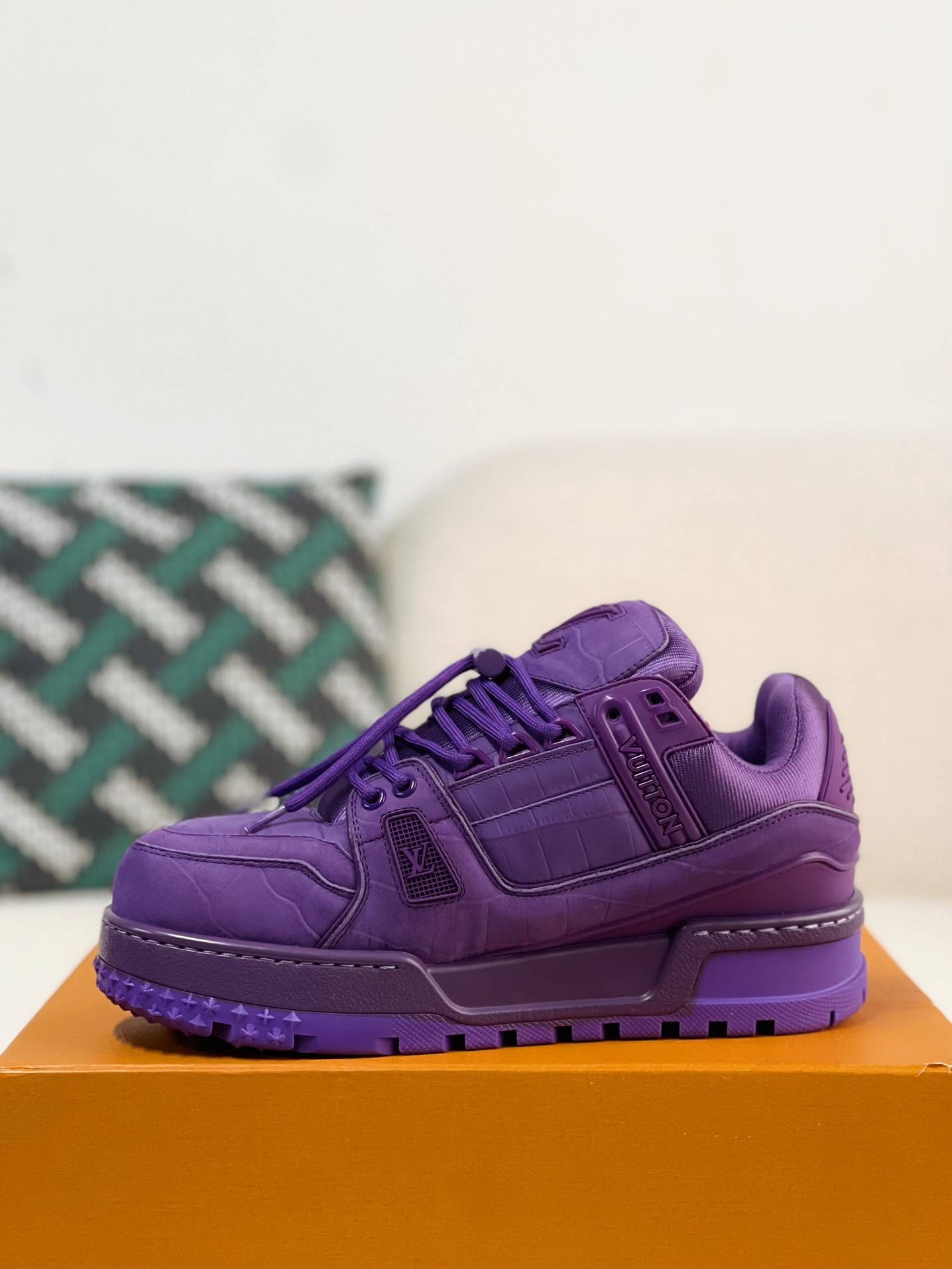 L*V TRAINER MAXI  SNEAKERS
