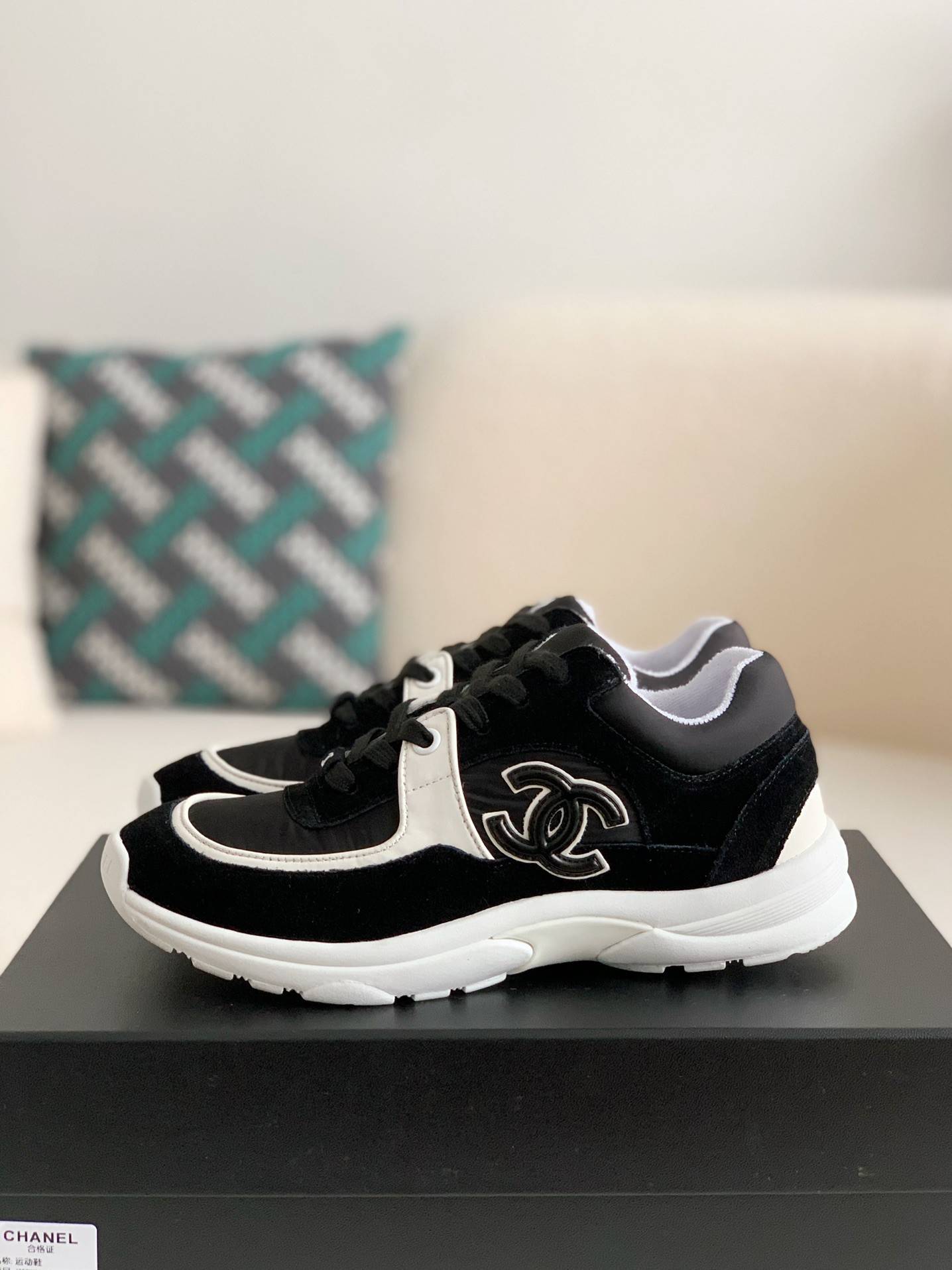 CH*EL 23P Sneakers
