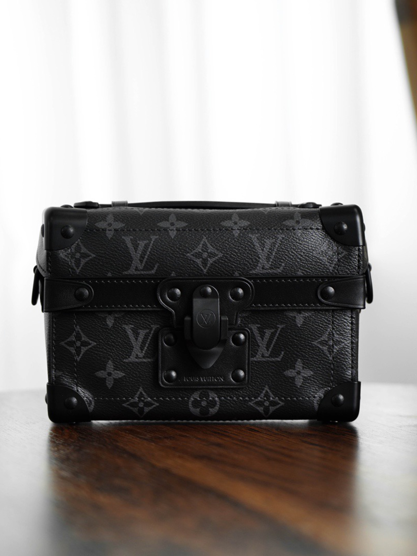 L*V SOUL TRUNK 15 x 7 x 19 cm