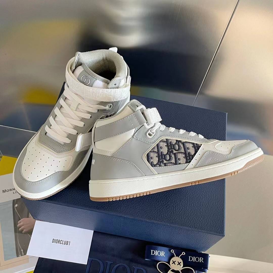 D*OR HIGH LEVEL B27 Sneaker