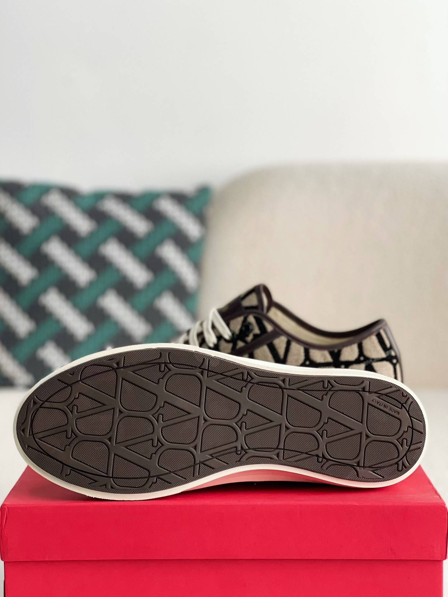 Valentino Sneakers