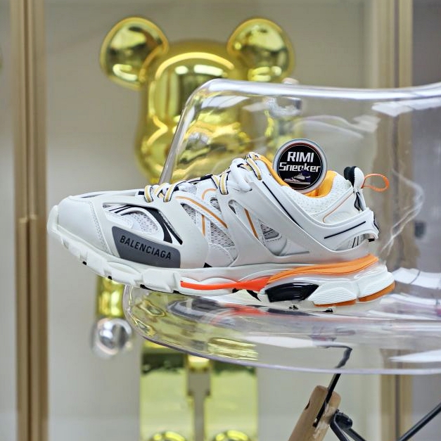 Balenciaga BLGA  Track（LED）