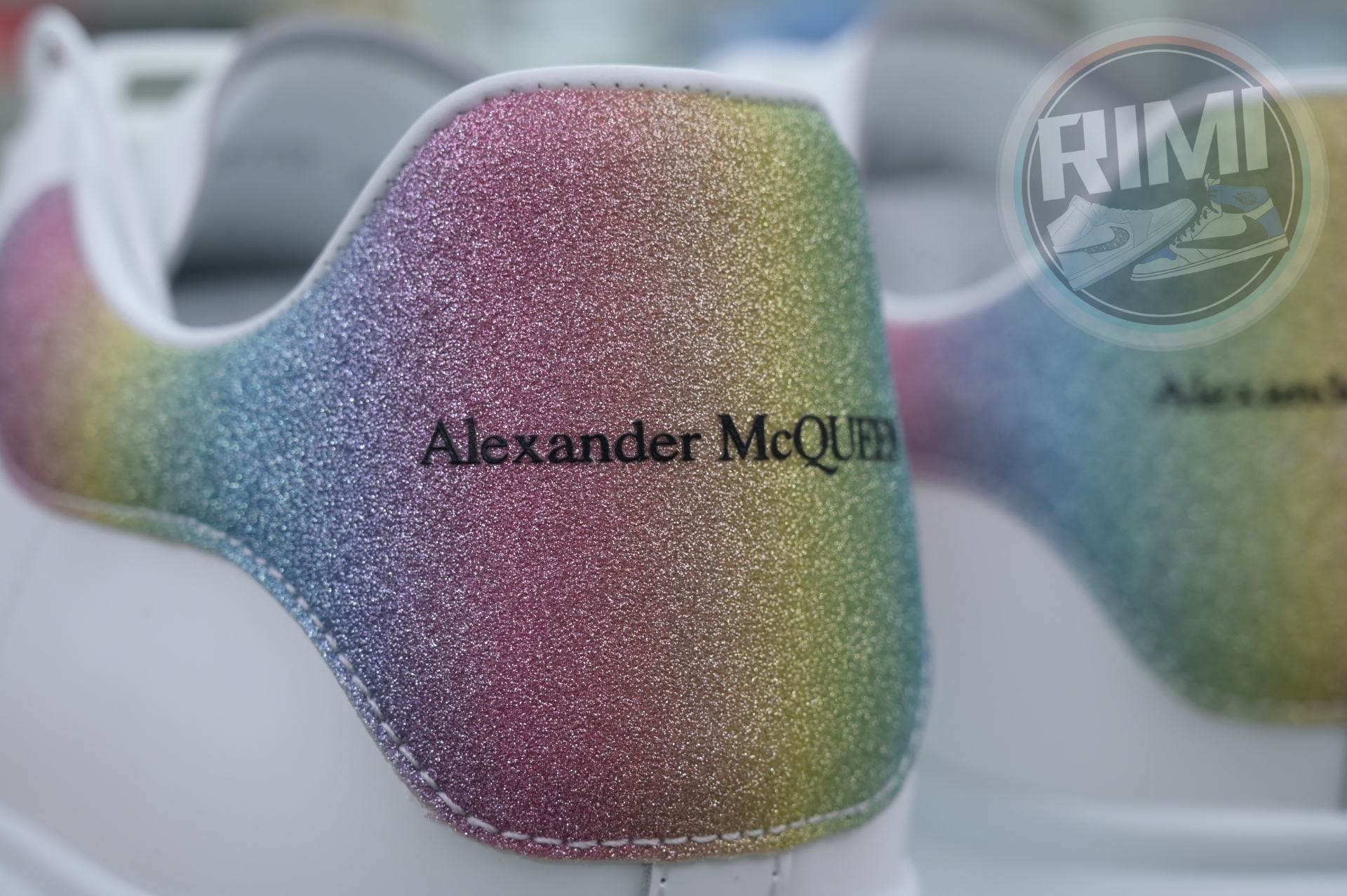 ALXNDER MC MCQUE*N