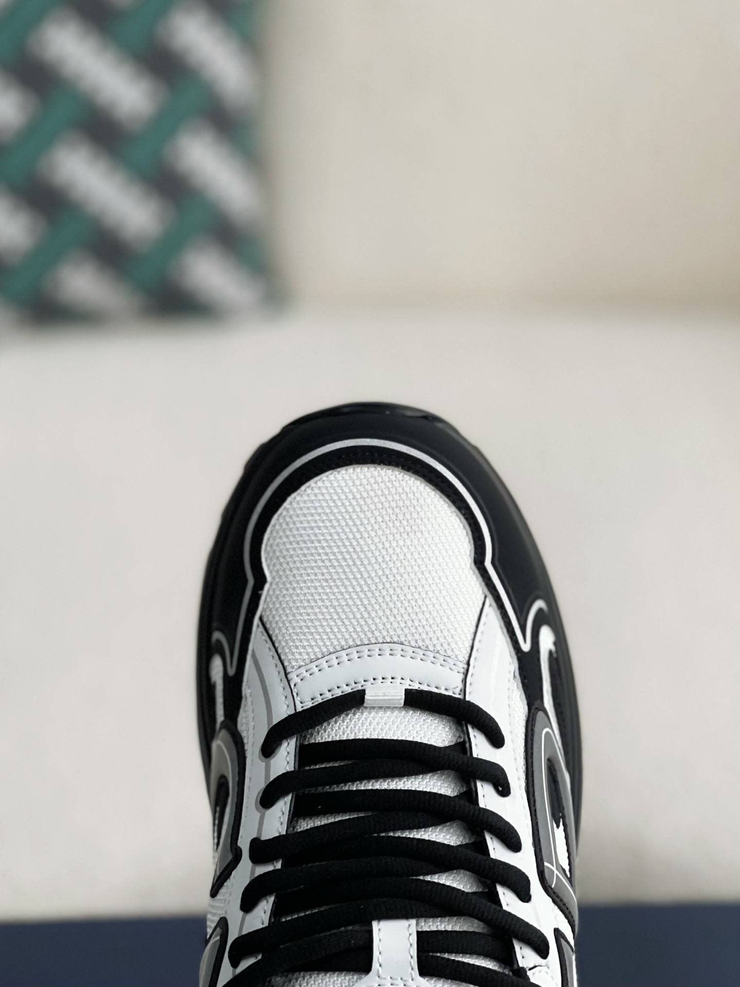 D*OR B30 New Sneaker