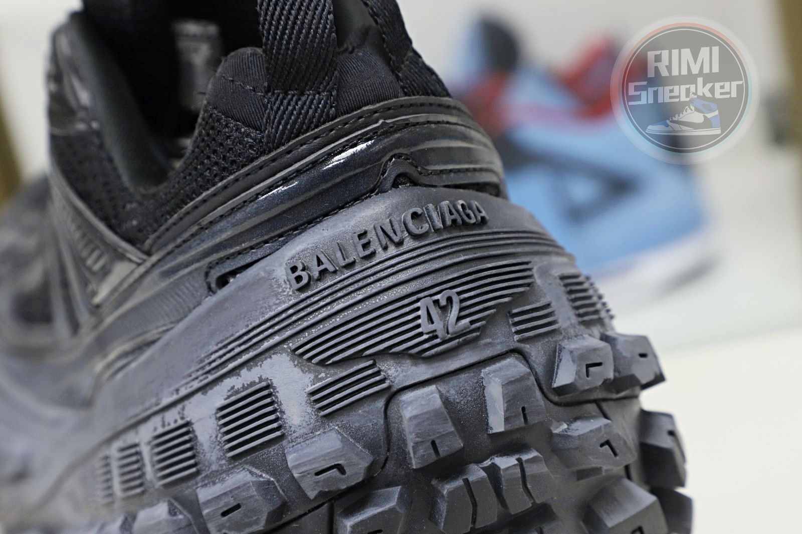 Balenciaga BLGA