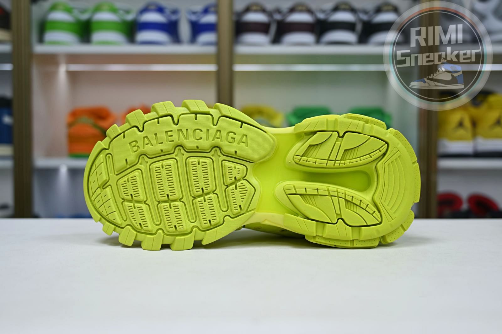 Balenciaga BLGA Track（LED）