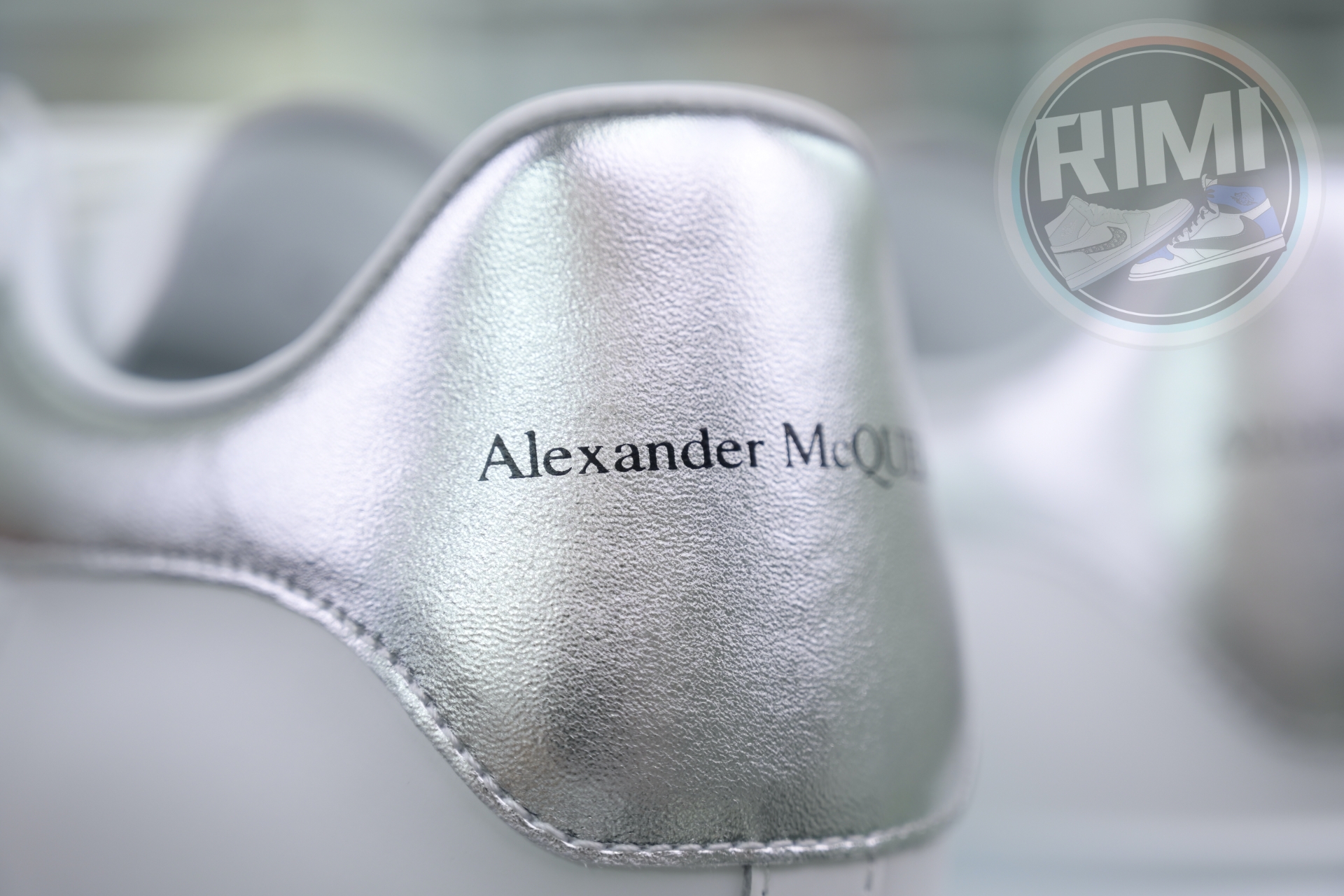 ALXNDER MC MCQUE*N