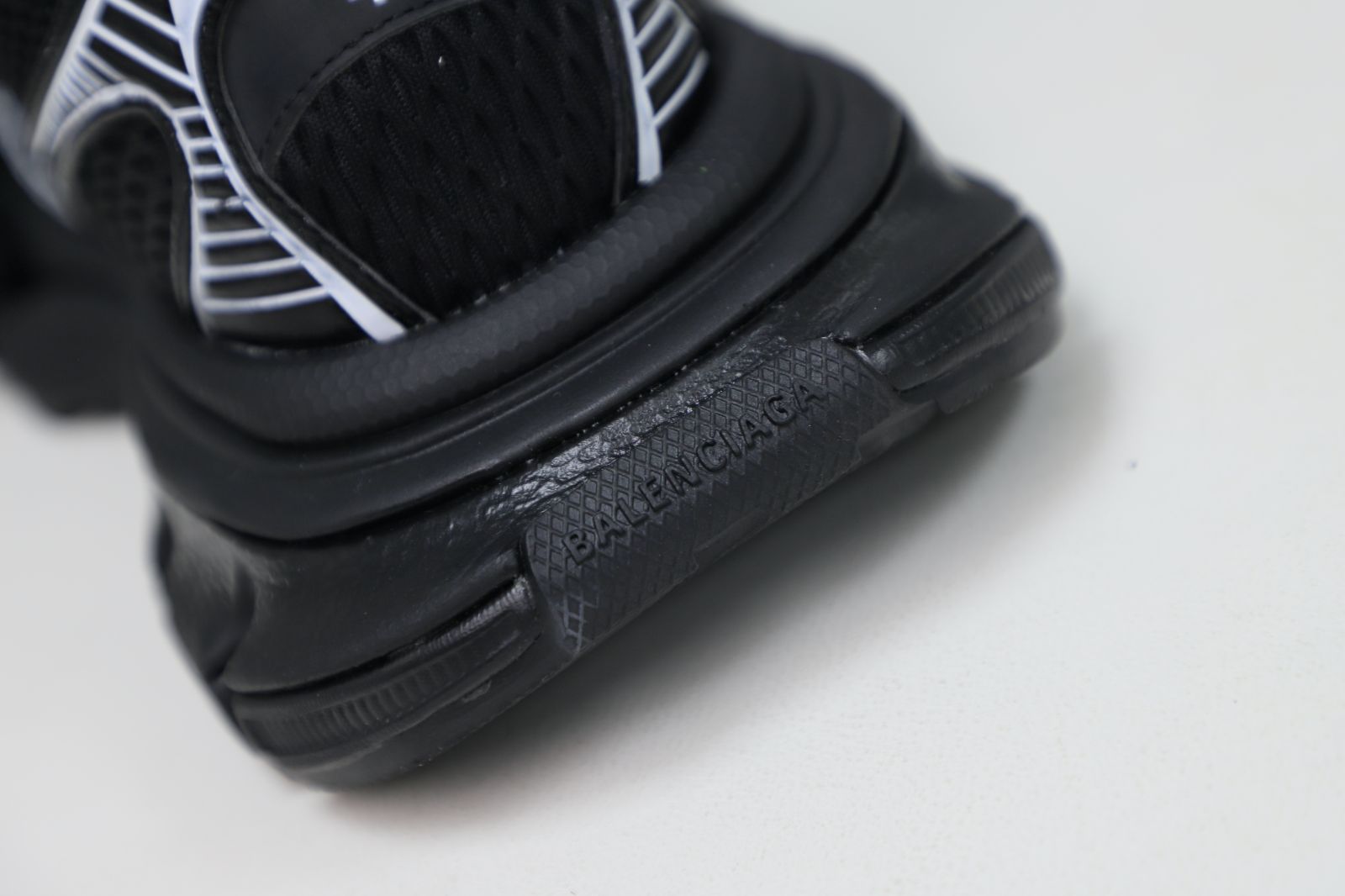 Balenciaga BLGA
