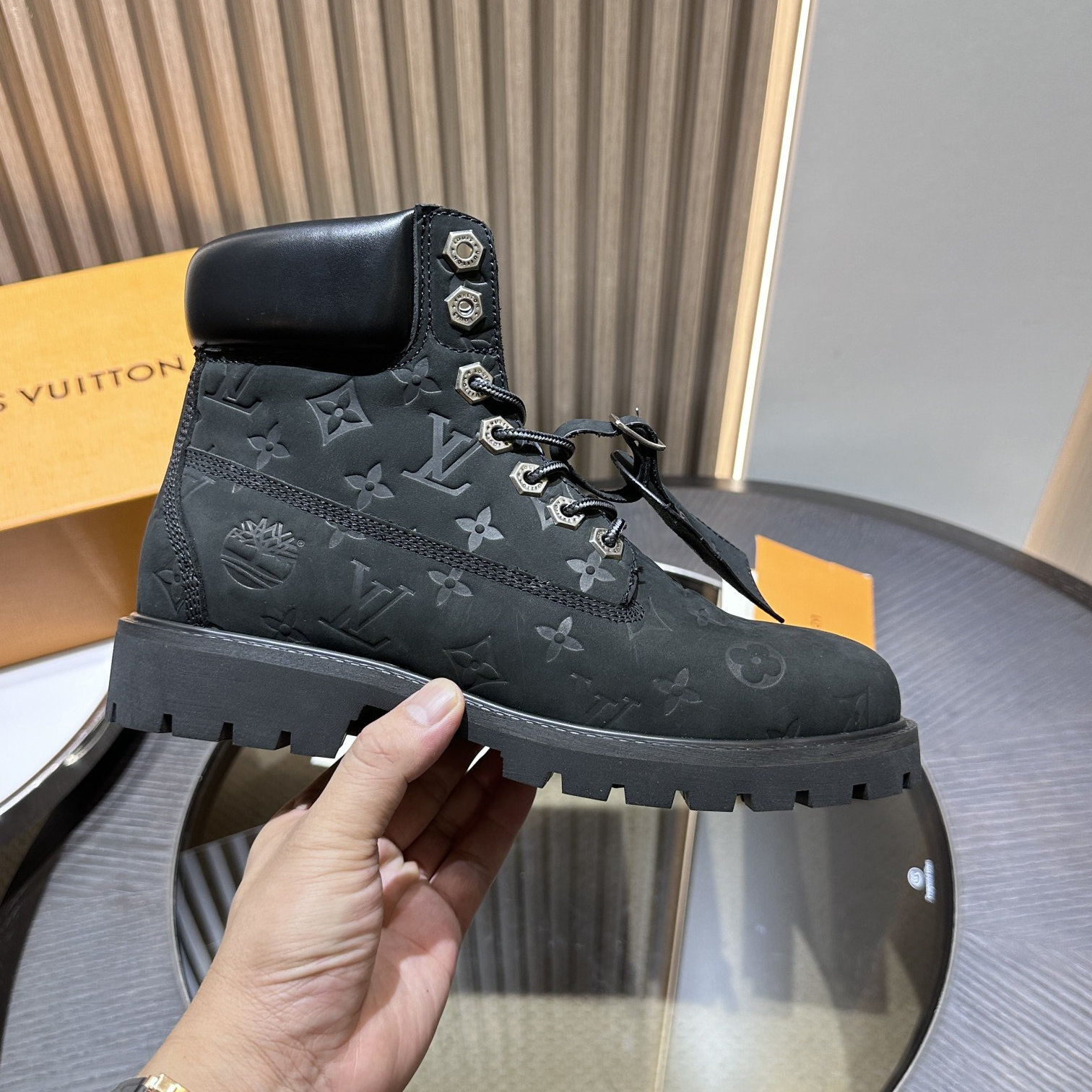 L*V x Timberland