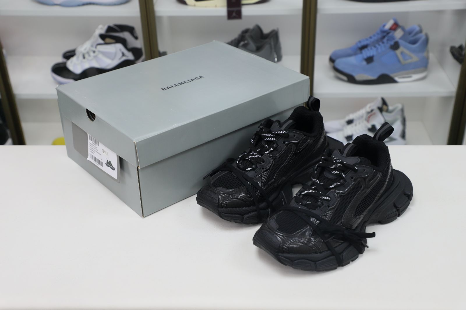 Balenciaga BLGA