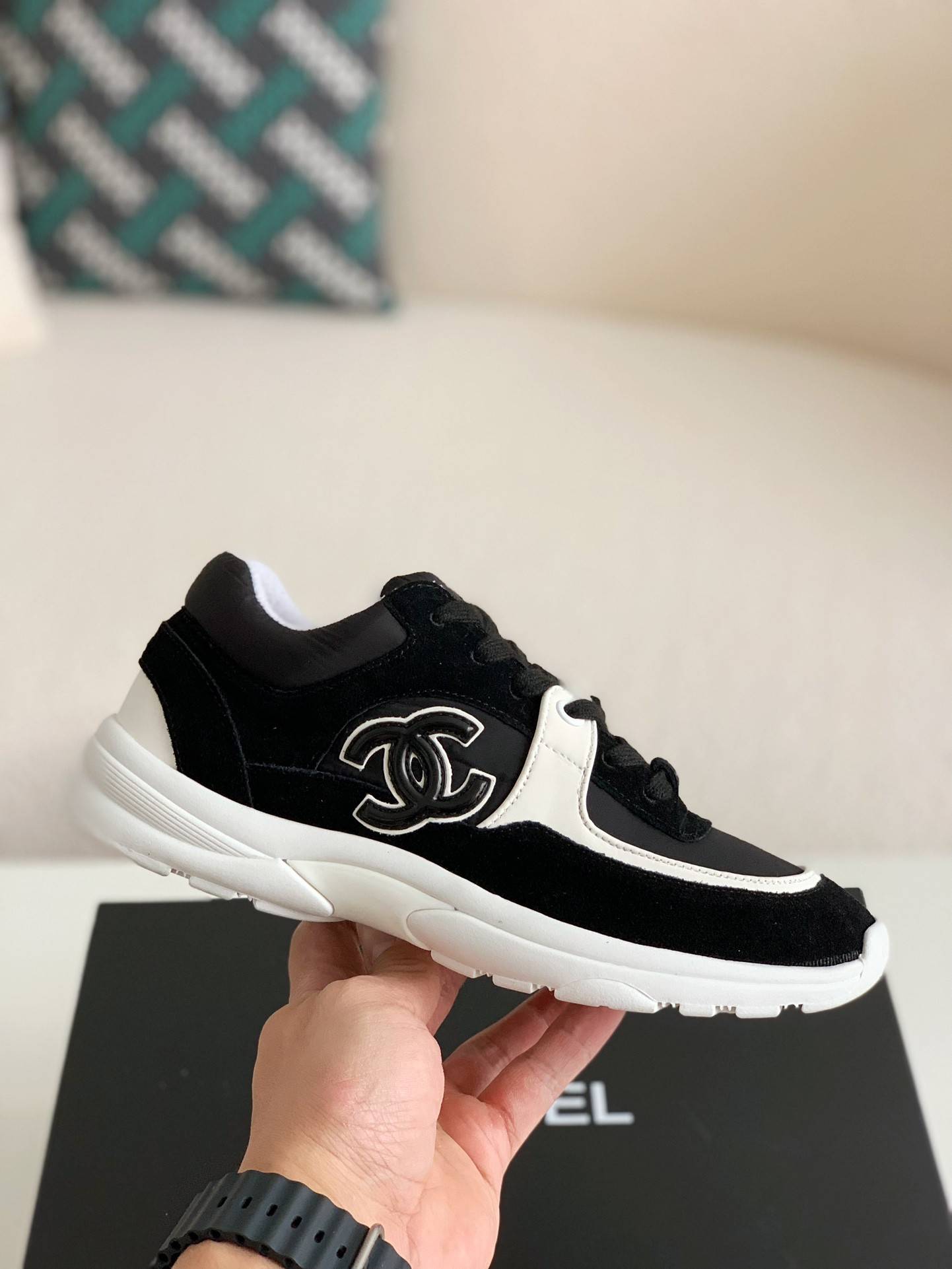 CH*EL 23P Sneakers