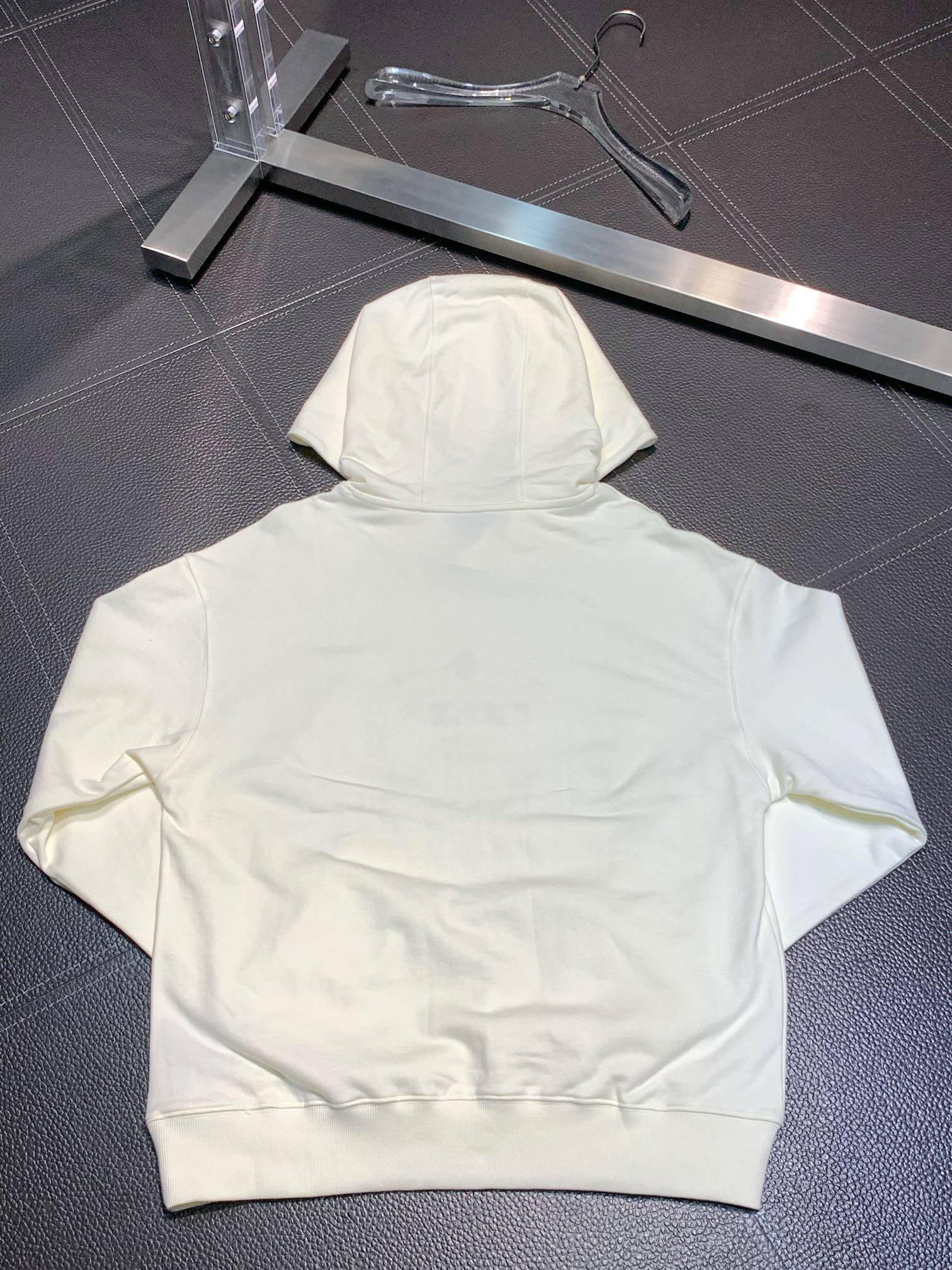 Prada men