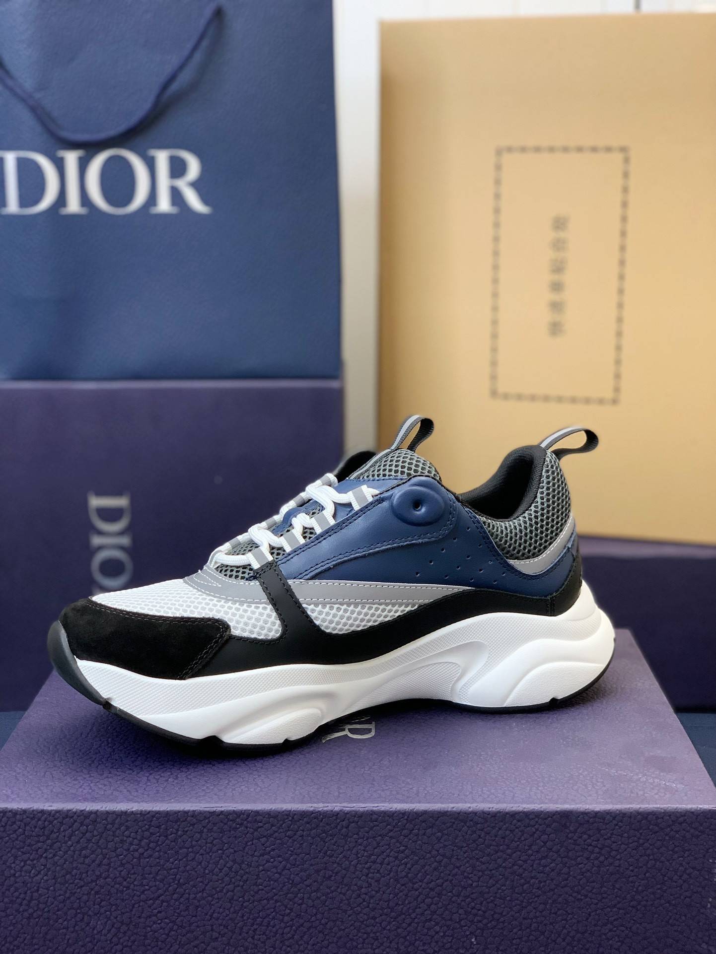 D*OR classic B22 Clunky Sneaker