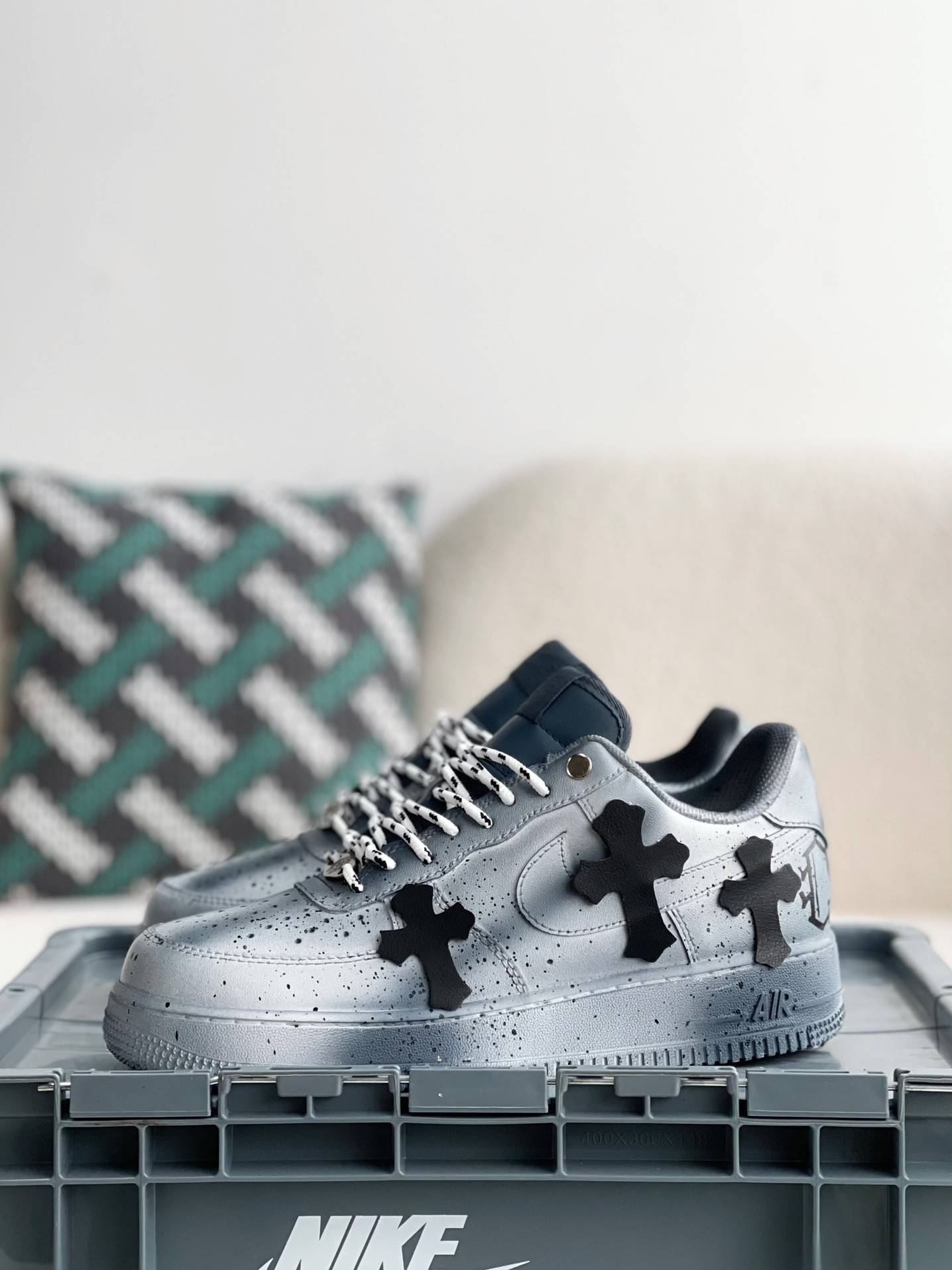 Ch*0me He**ts x nike air force 1 sneakers
