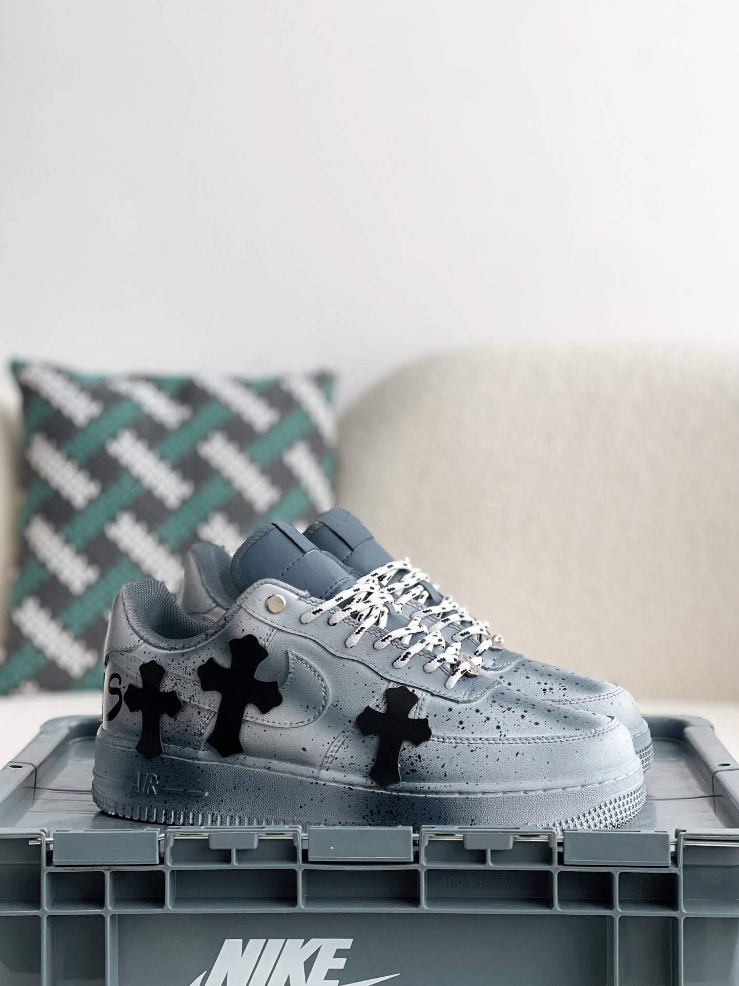 Ch*0me He**ts x nike air force 1 sneakers