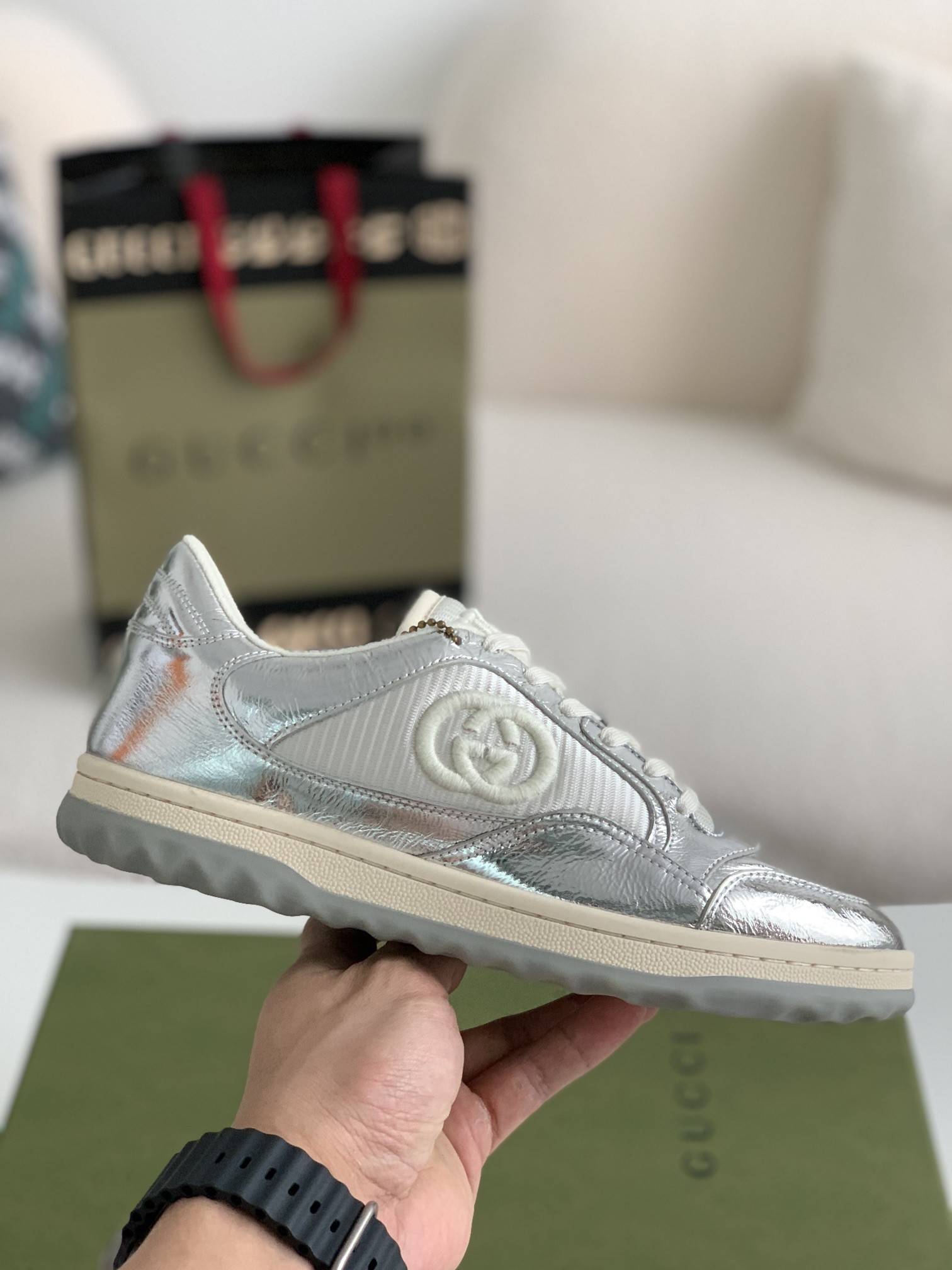 GU*IMac80 Sneakers
