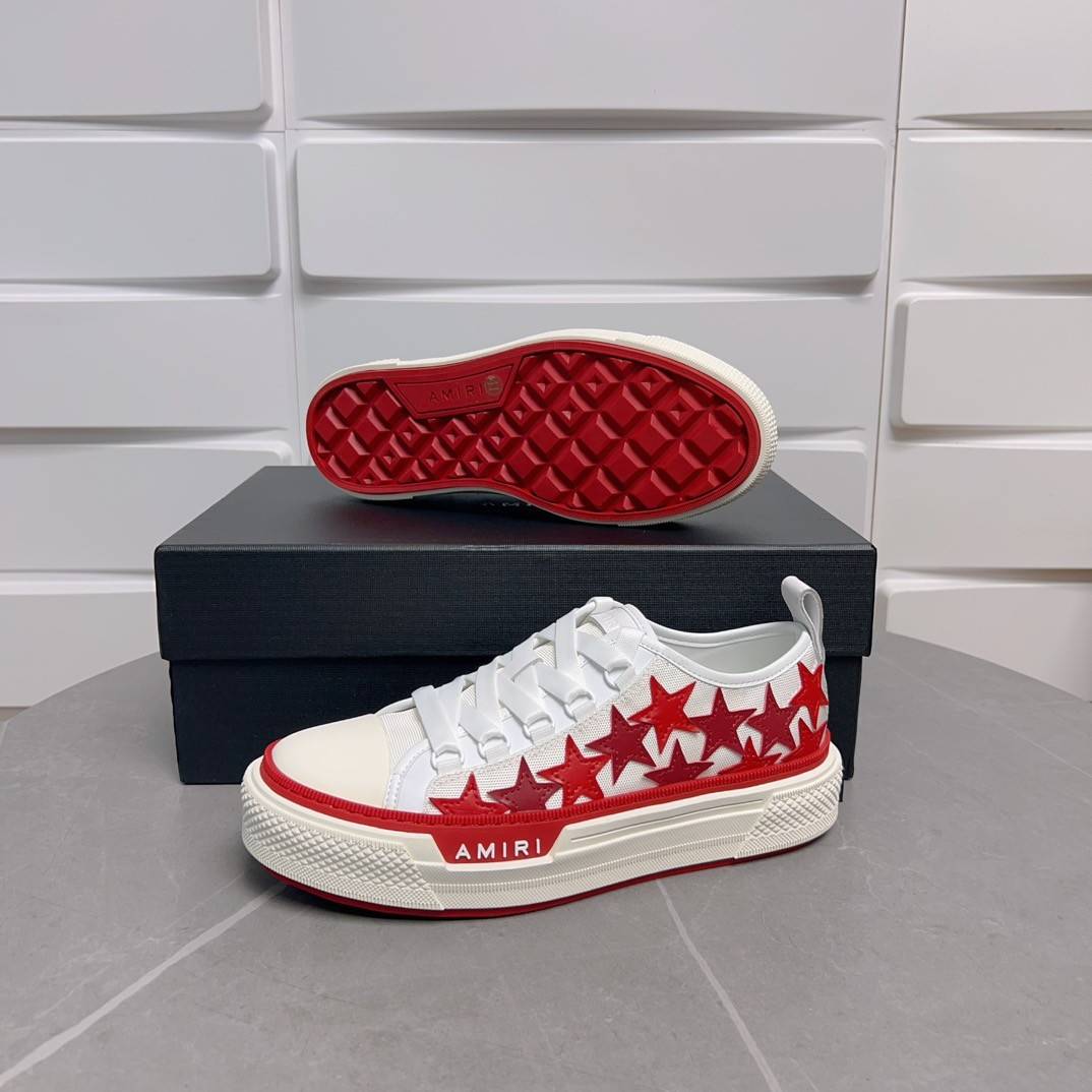 A*RI Sneakers