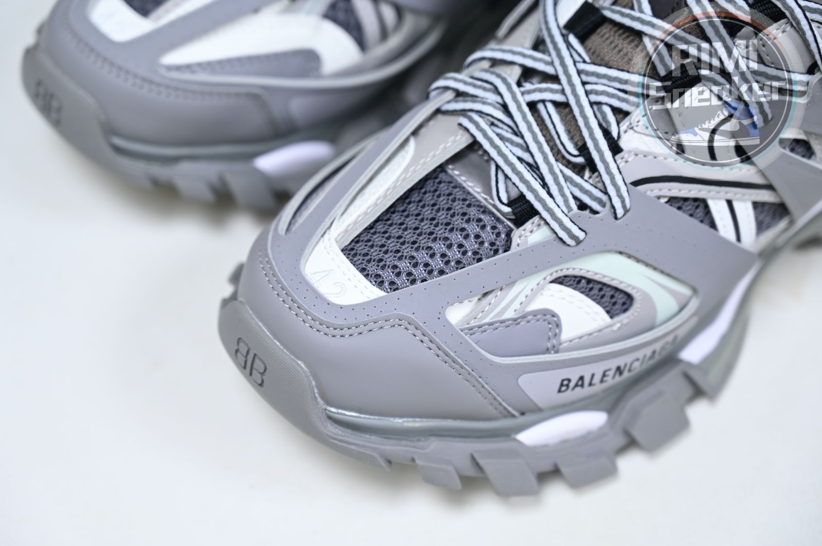 Balenciaga BLGA  Track（LED）