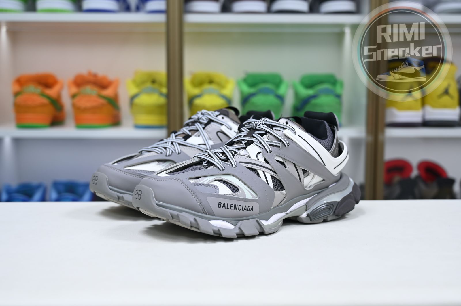 Balenciaga BLGA  Track（LED）