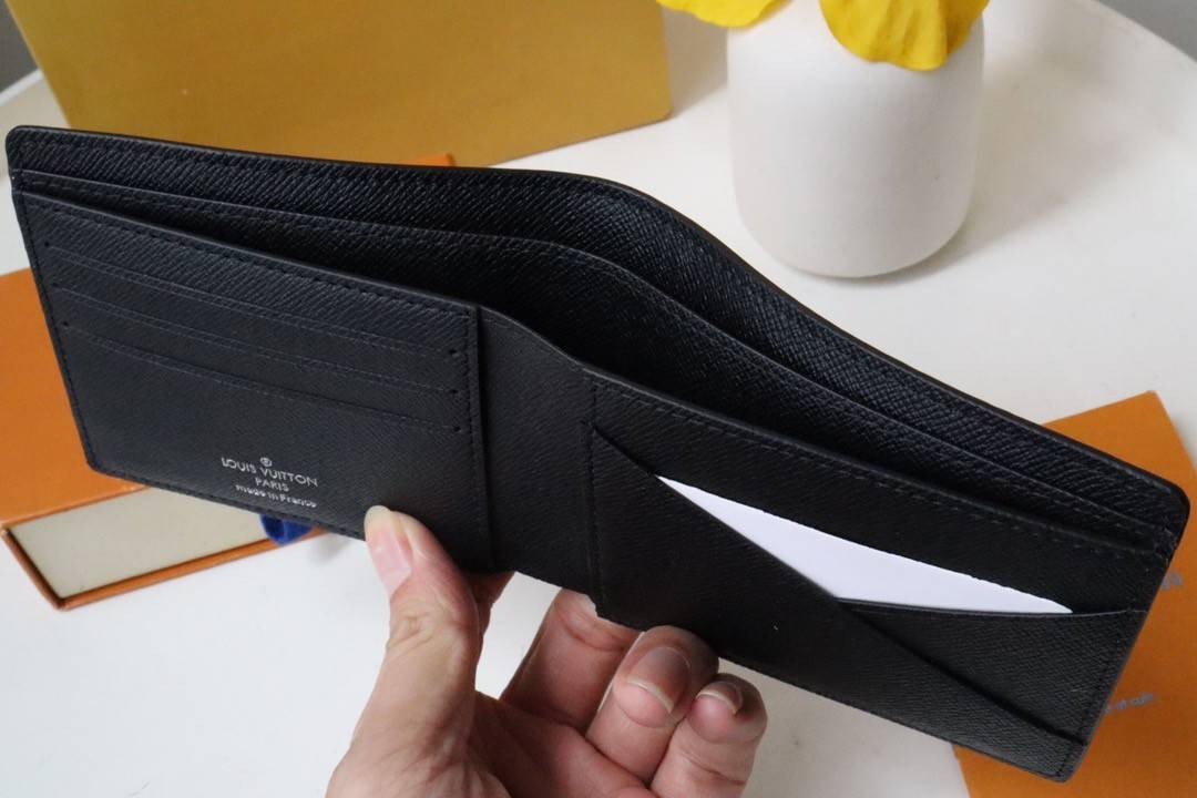 L*V Wallet
