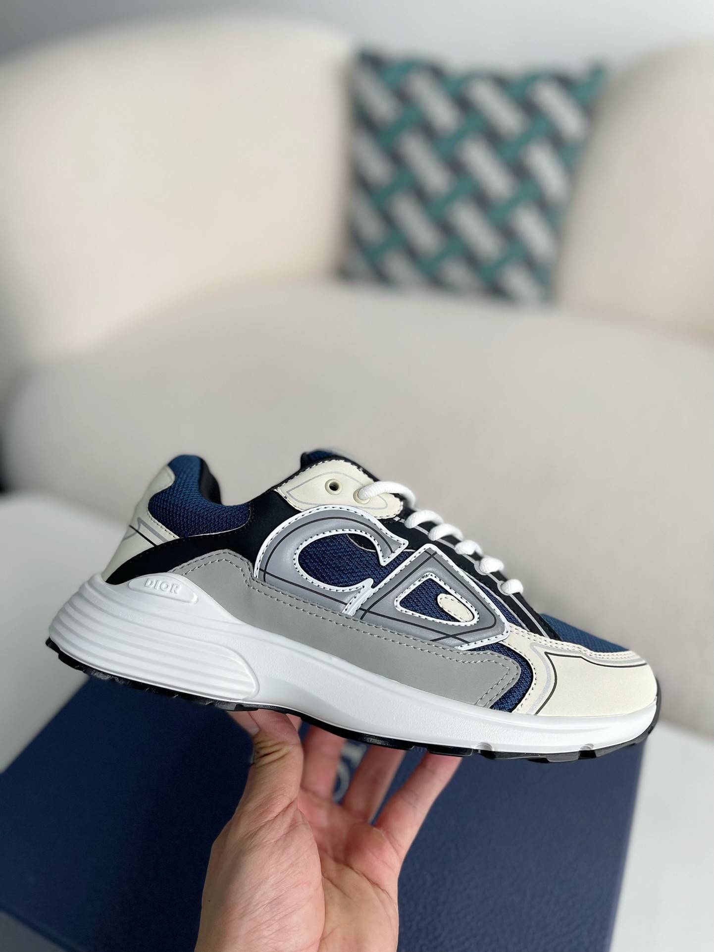 D*OR B30 New Sneaker