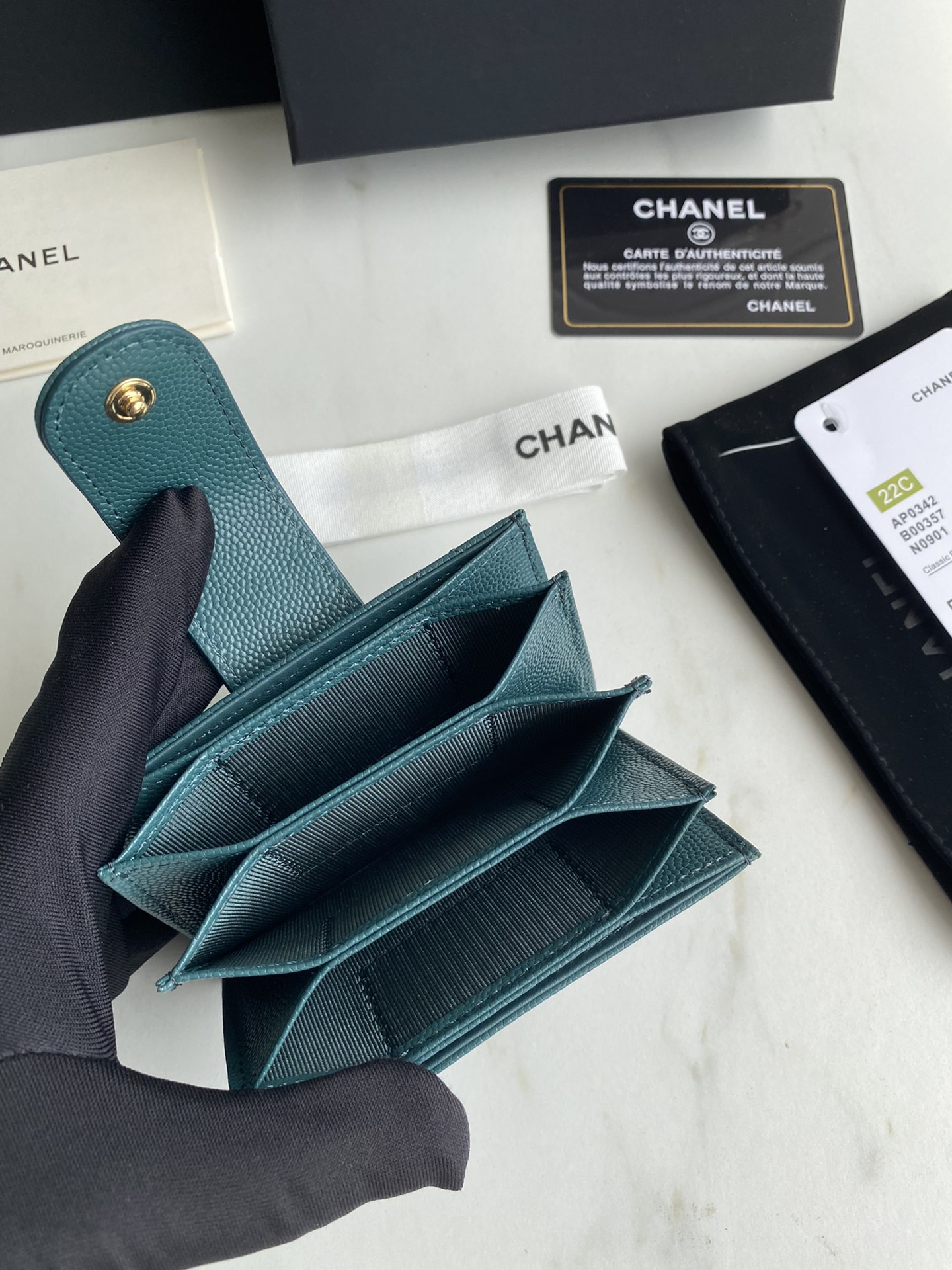 Chanle Flap Wallet