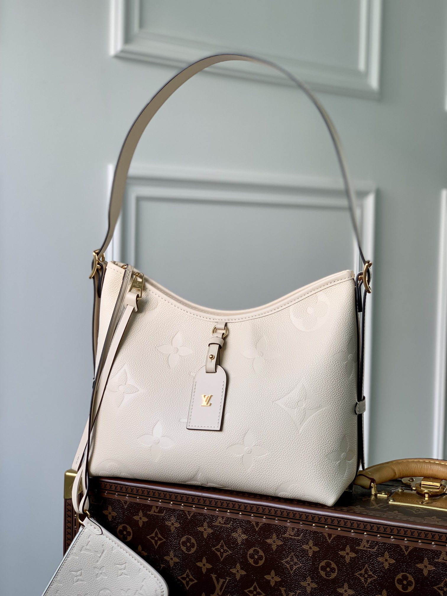Louis Vuitton Carryall Bag