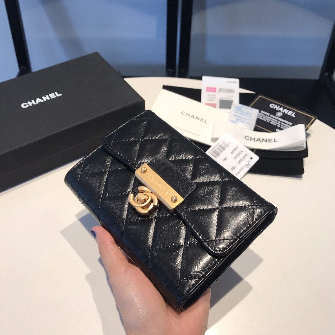 Chanle Flap Wallet