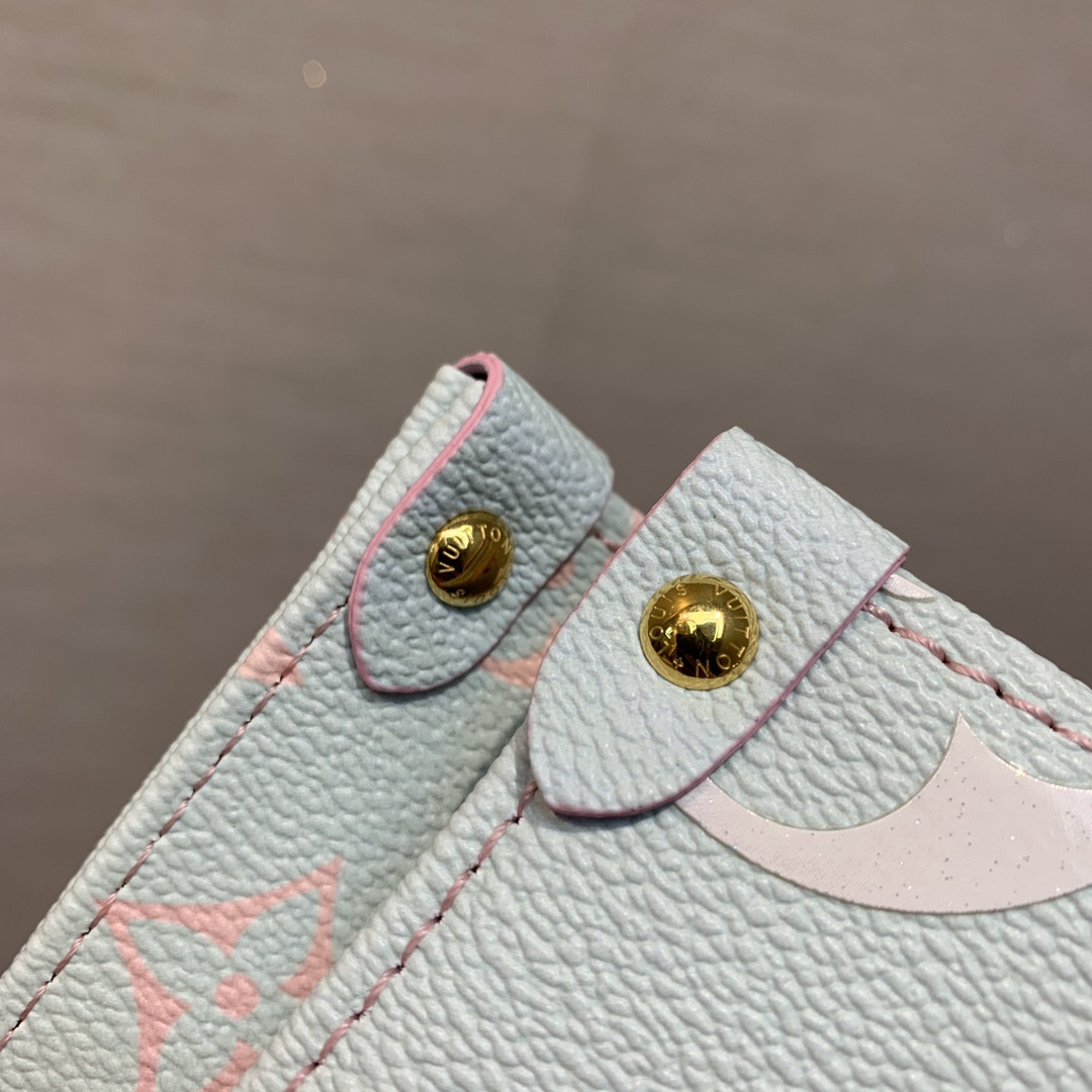 Louis Vuitton Onthego Bag