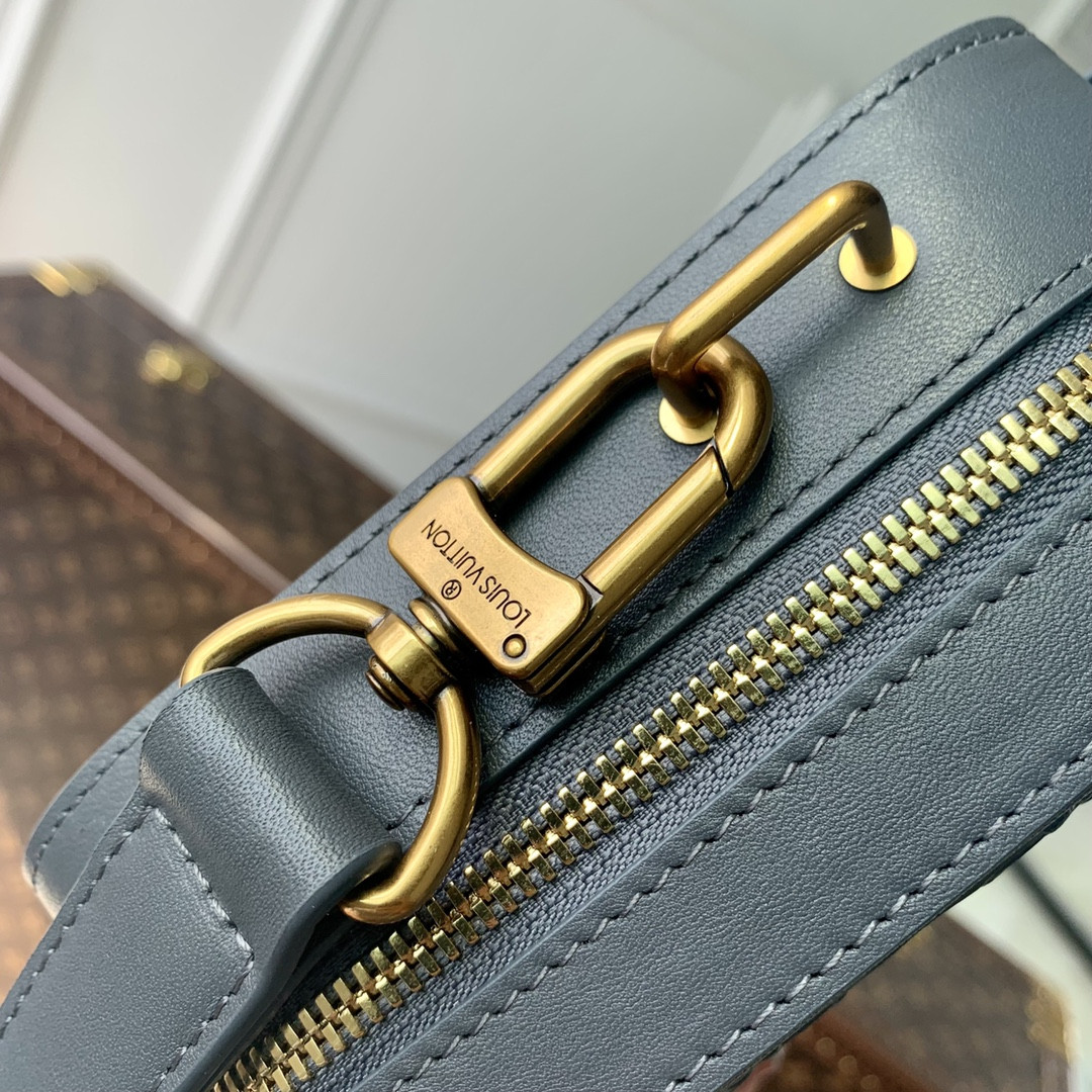 Lv Soft Trunk