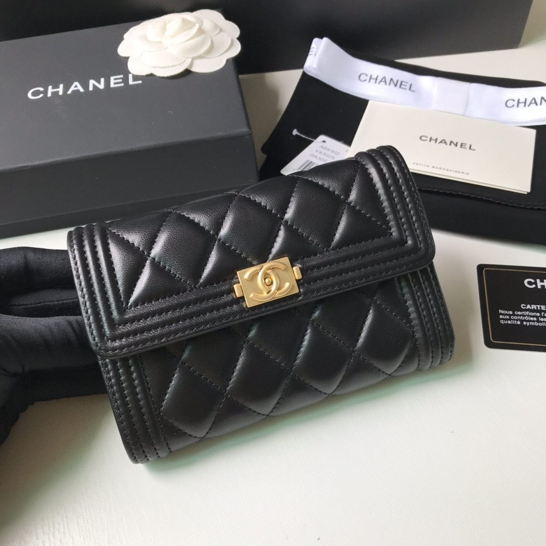 Chanle Flap Wallet