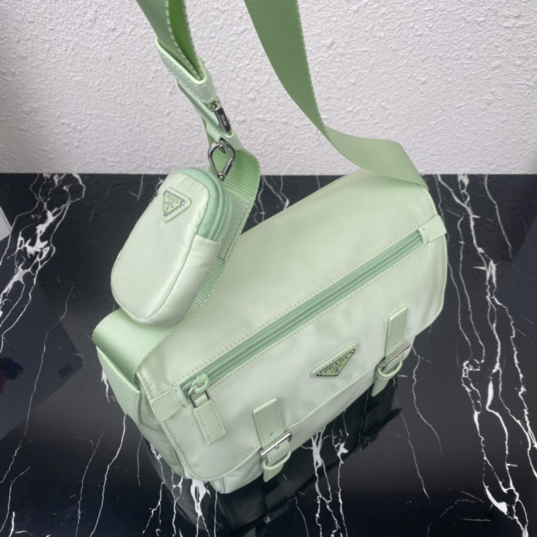 Prada Mailbag