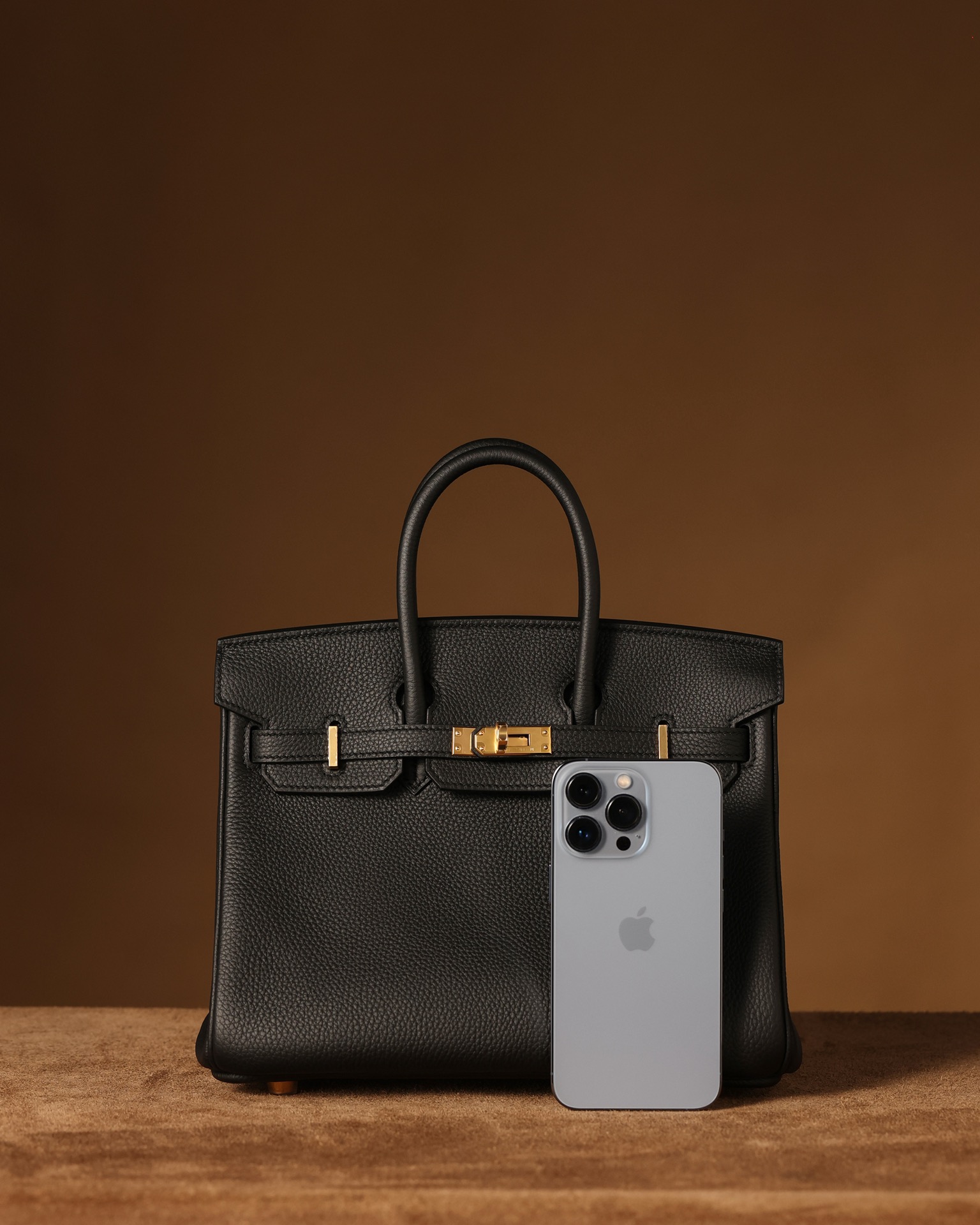 Hermes Birkin 25cm black gold buckle Size: 20 X 25 X 13CM