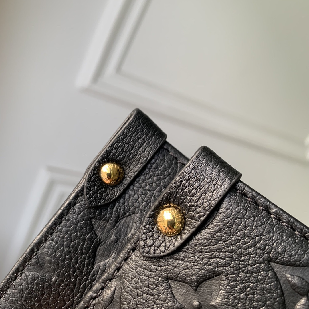 Louis Vuitton Onthego Bag