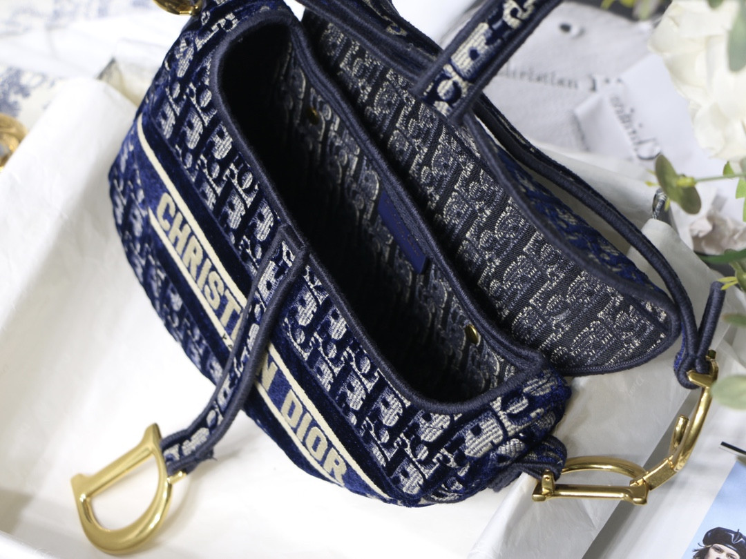 Saddle Bag